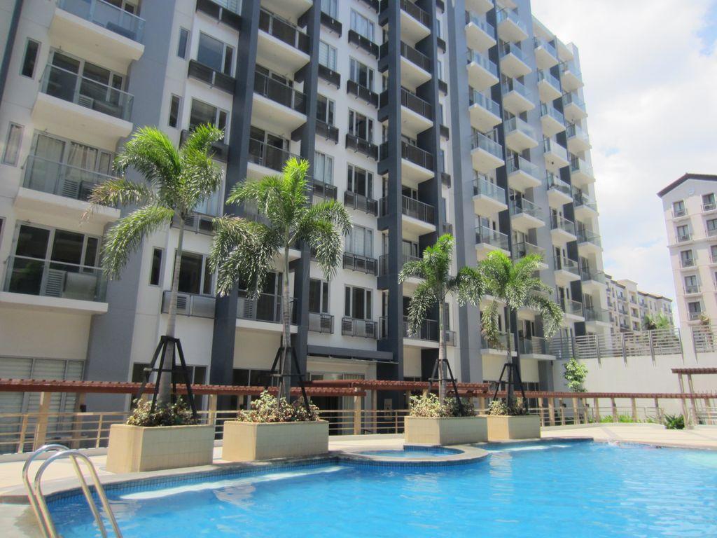 Palm Tree - Genlex Condominium Manila Exterior photo